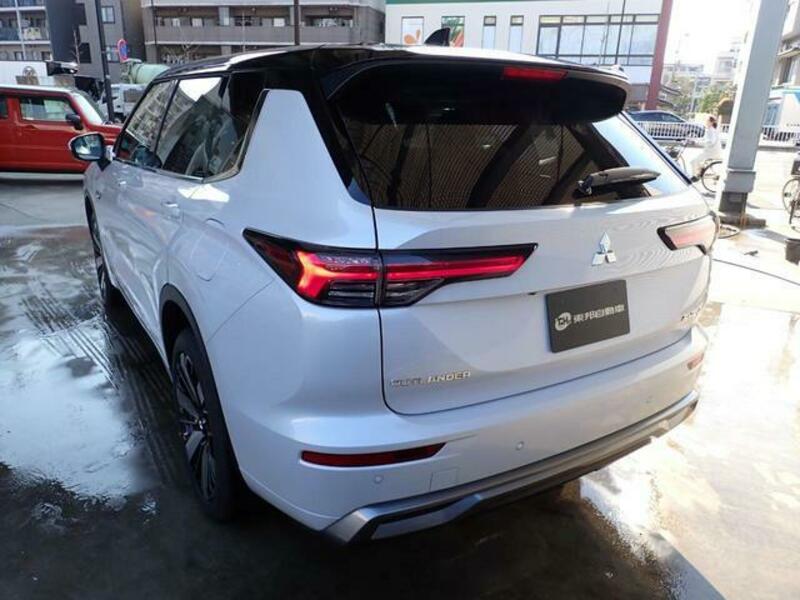 OUTLANDER PHEV