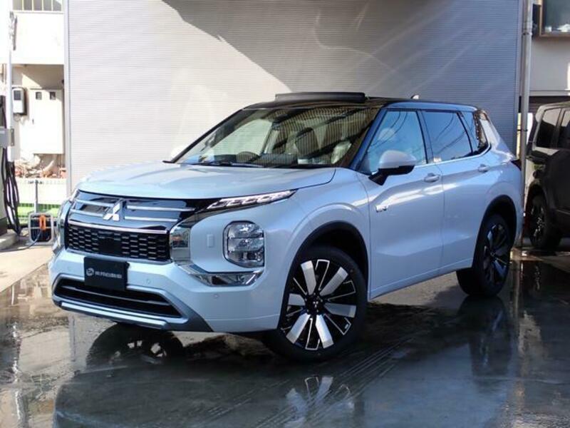 MITSUBISHI OUTLANDER PHEV