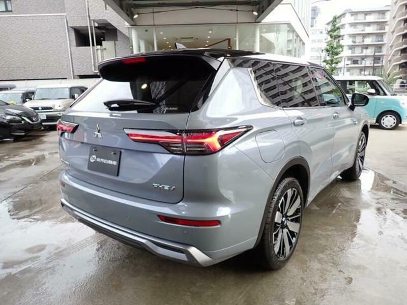 OUTLANDER PHEV