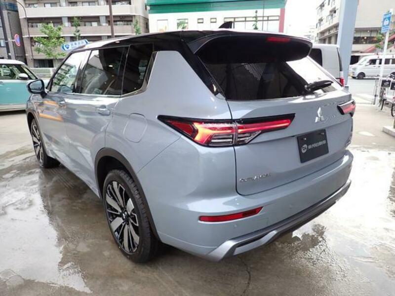 OUTLANDER PHEV