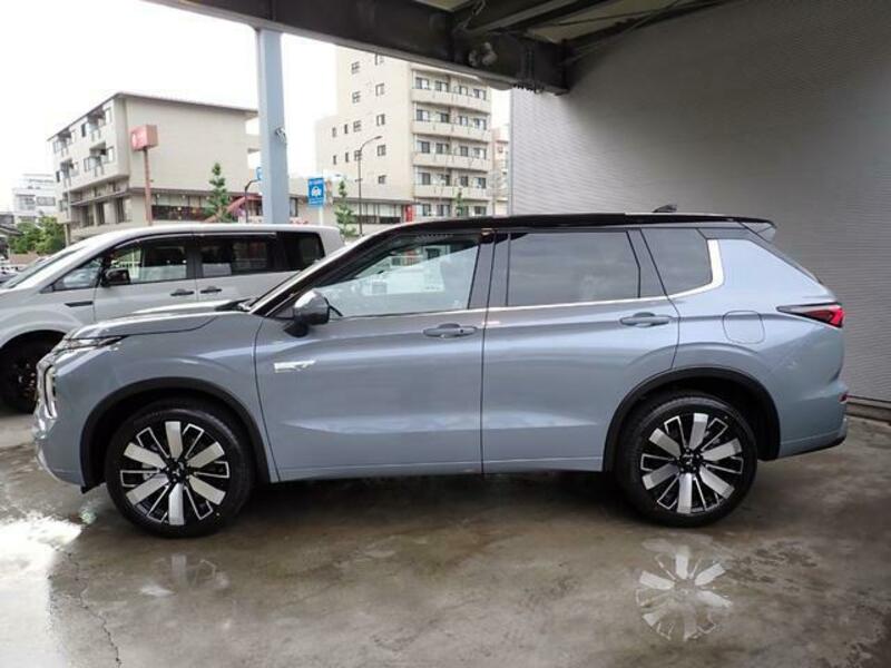 OUTLANDER PHEV