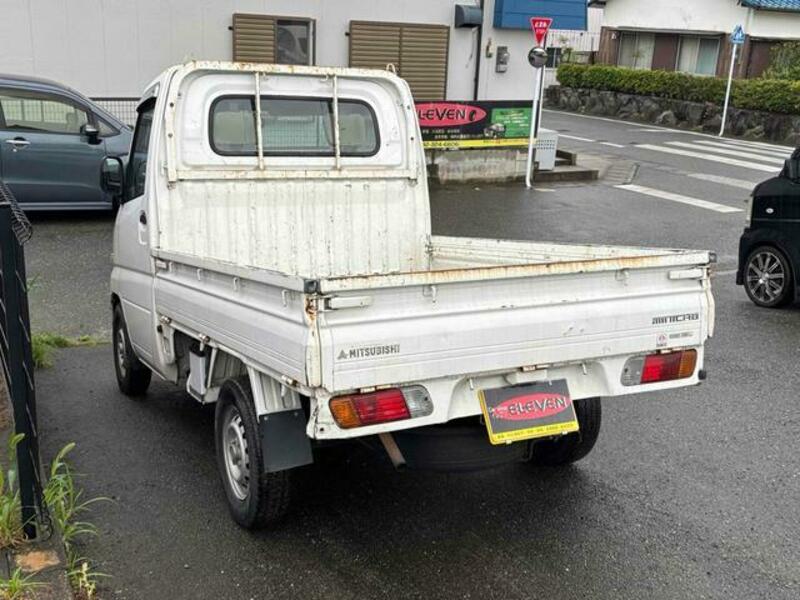 MINICAB TRUCK
