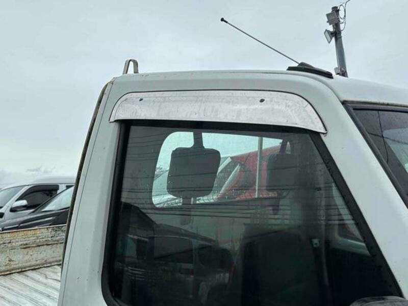 MINICAB TRUCK