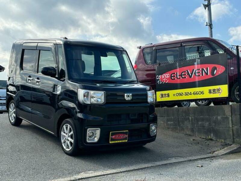 DAIHATSU WAKE