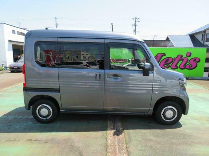 N-VAN