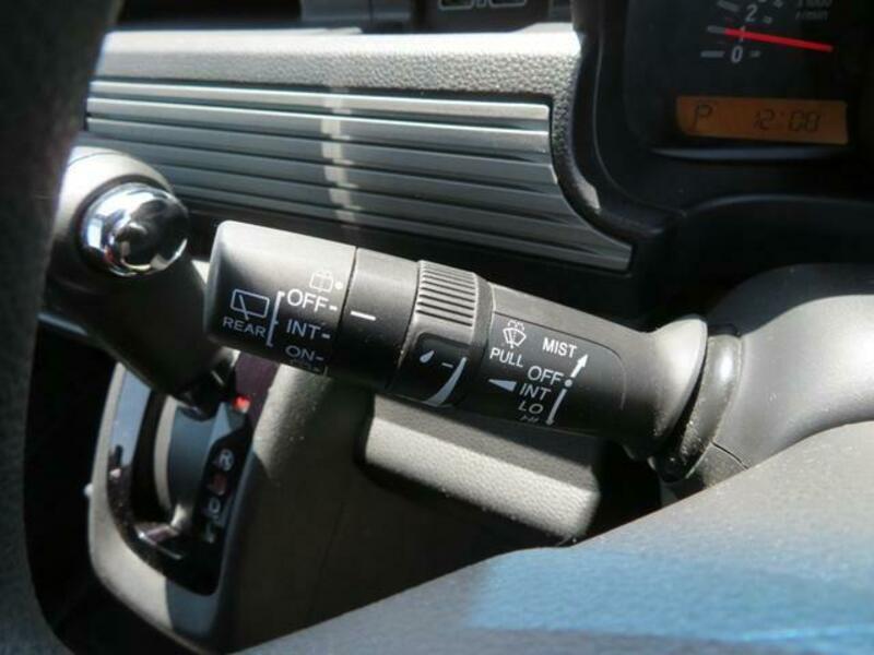 N-VAN