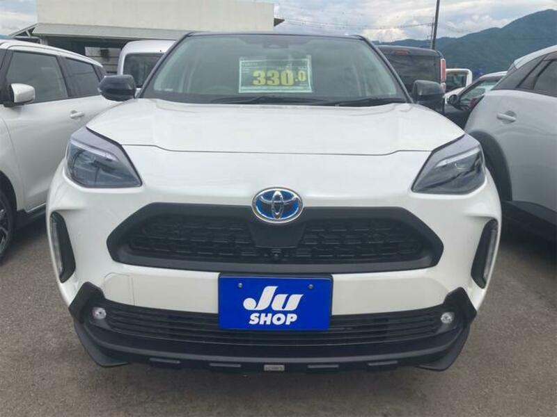YARIS CROSS