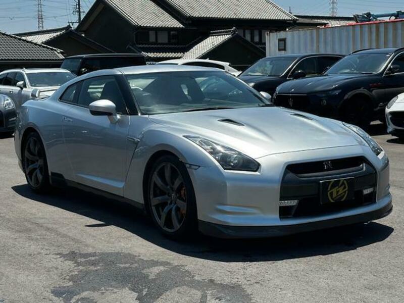 GT-R