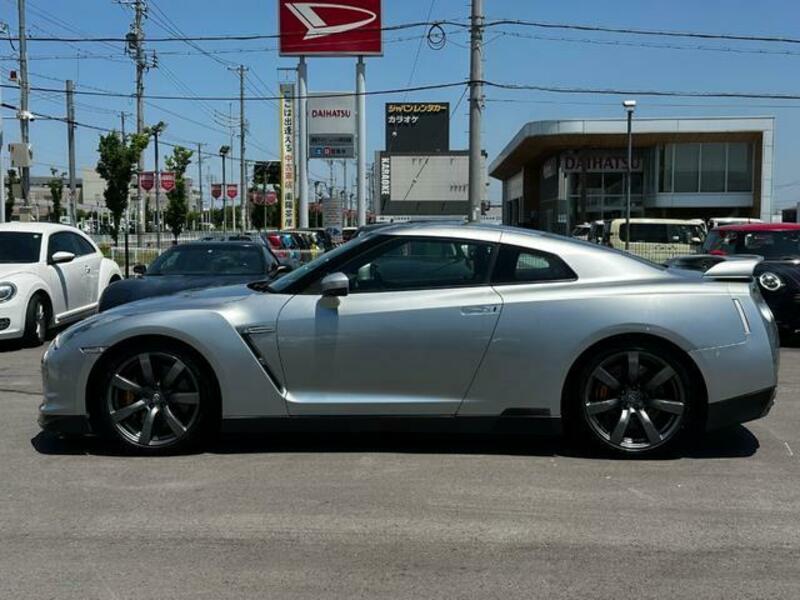 GT-R