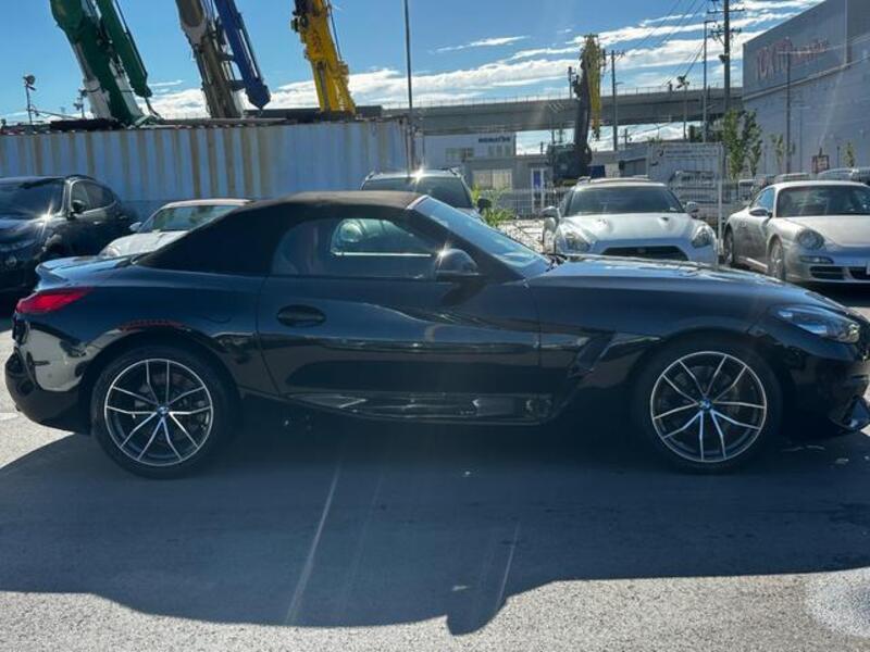 Z4