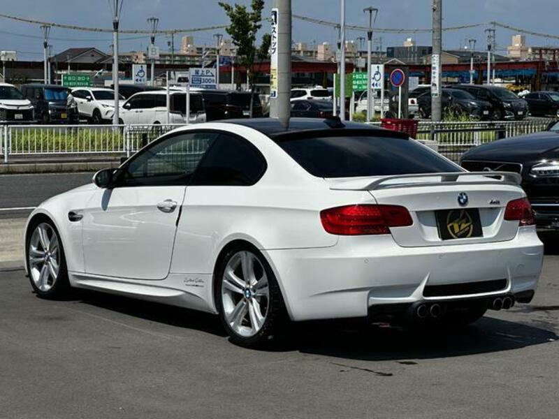 M3