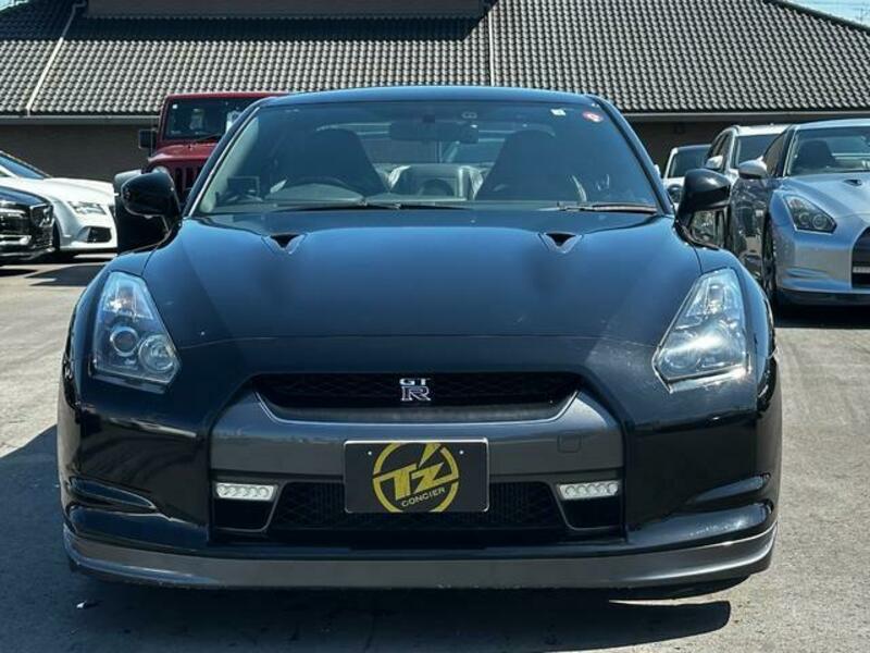 GT-R