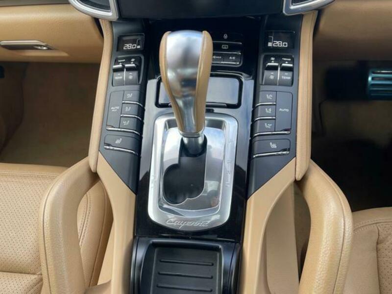 CAYENNE