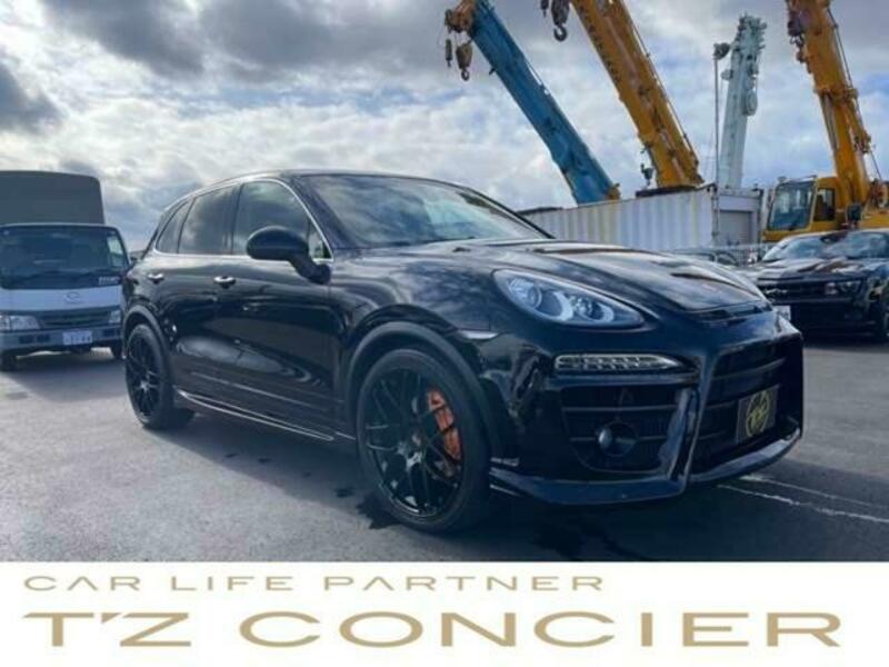 PORSCHE CAYENNE