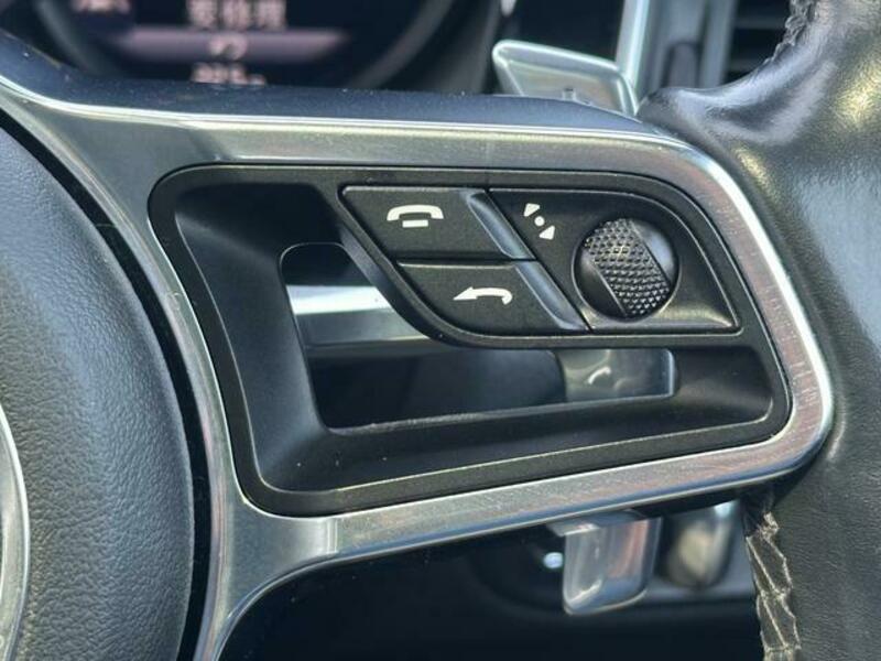 MACAN