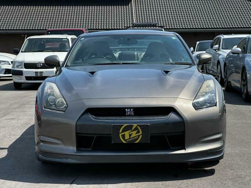GT-R