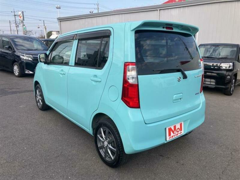 WAGON R