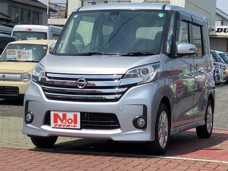 NISSAN DAYZ ROOX