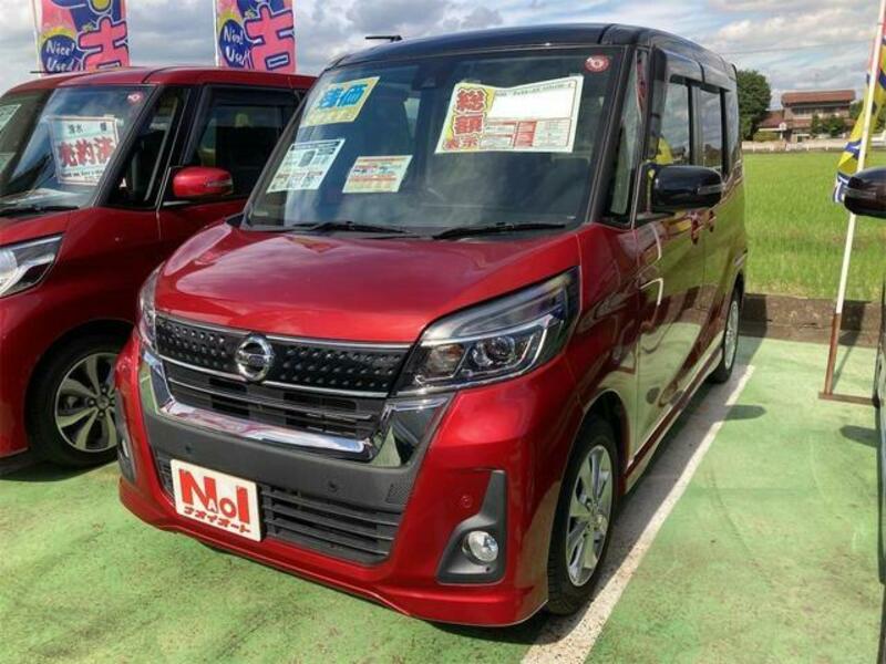 NISSAN DAYZ ROOX