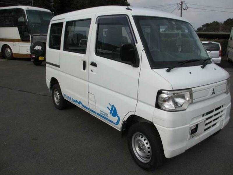 MINICAB MIEV