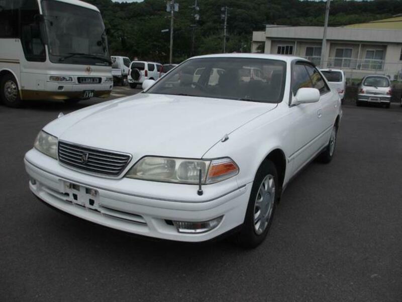 TOYOTA MARK II