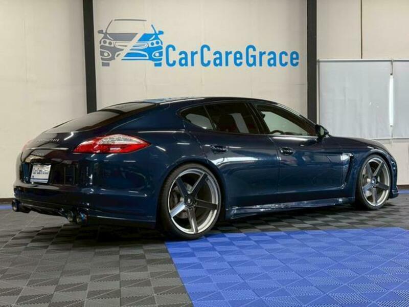PANAMERA