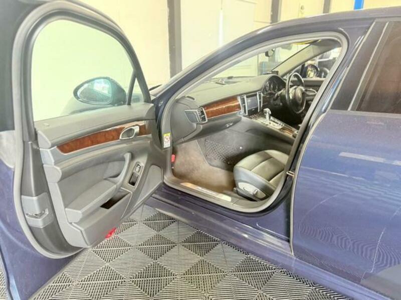 PANAMERA