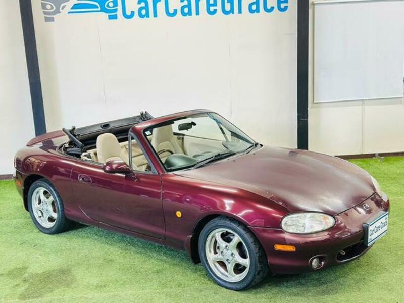 ROADSTER