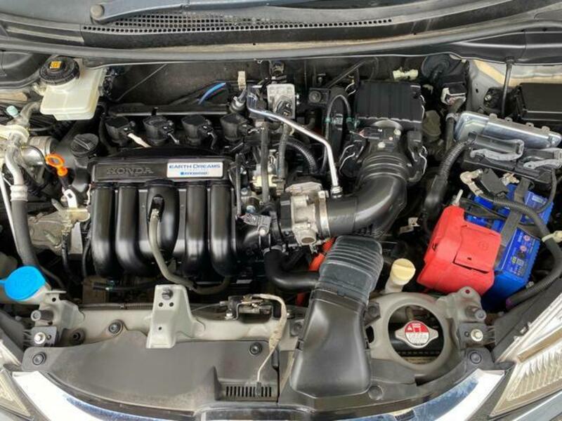 FIT HYBRID