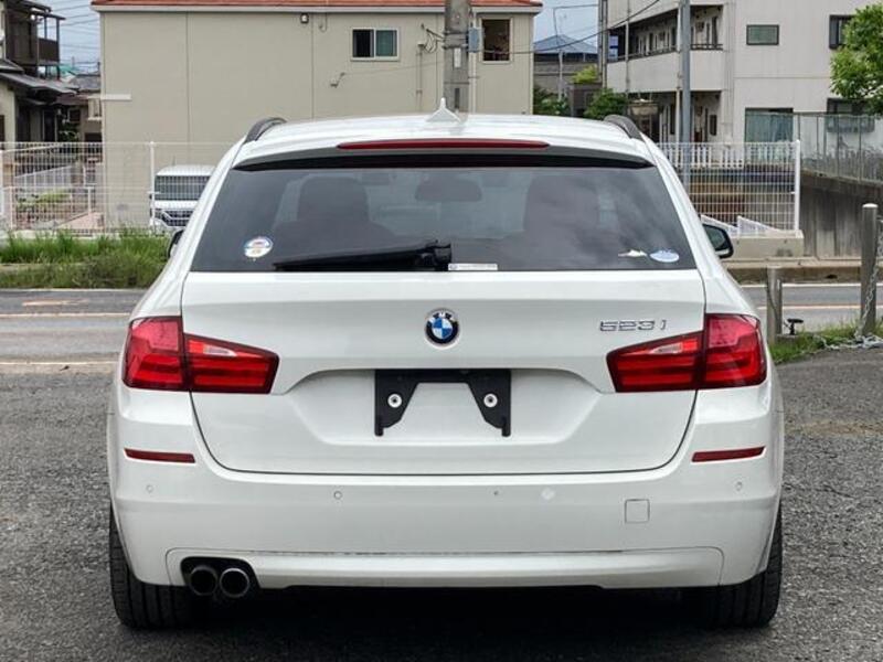 5 SERIES