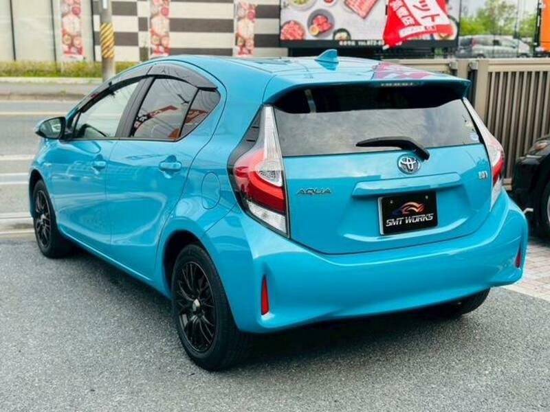 AQUA