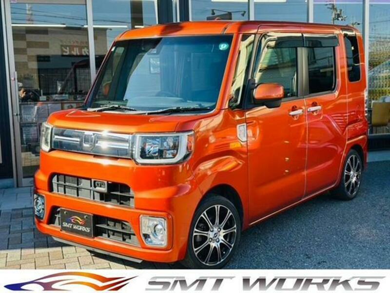 DAIHATSU WAKE