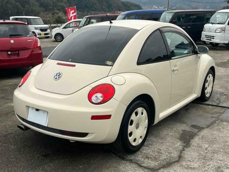 NEW BEETLE