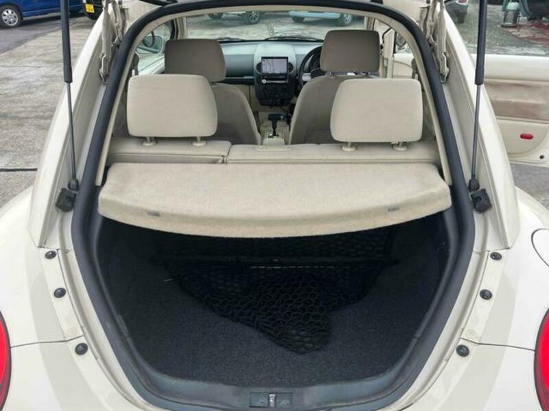 NEW BEETLE