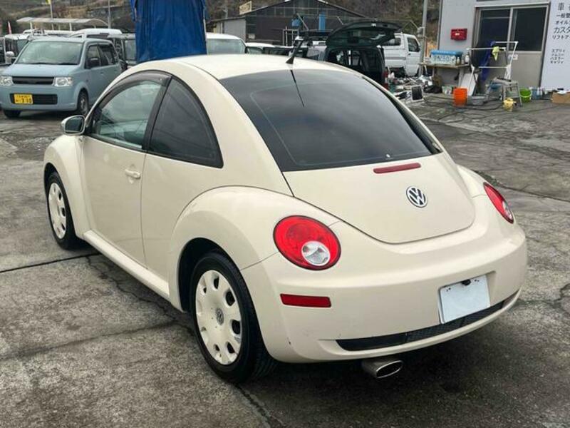 NEW BEETLE