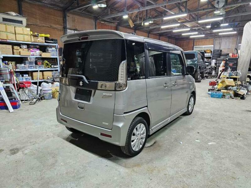 SPACIA CUSTOM