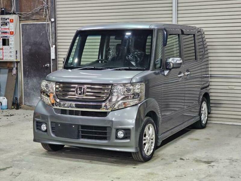 HONDA N BOX CUSTOM