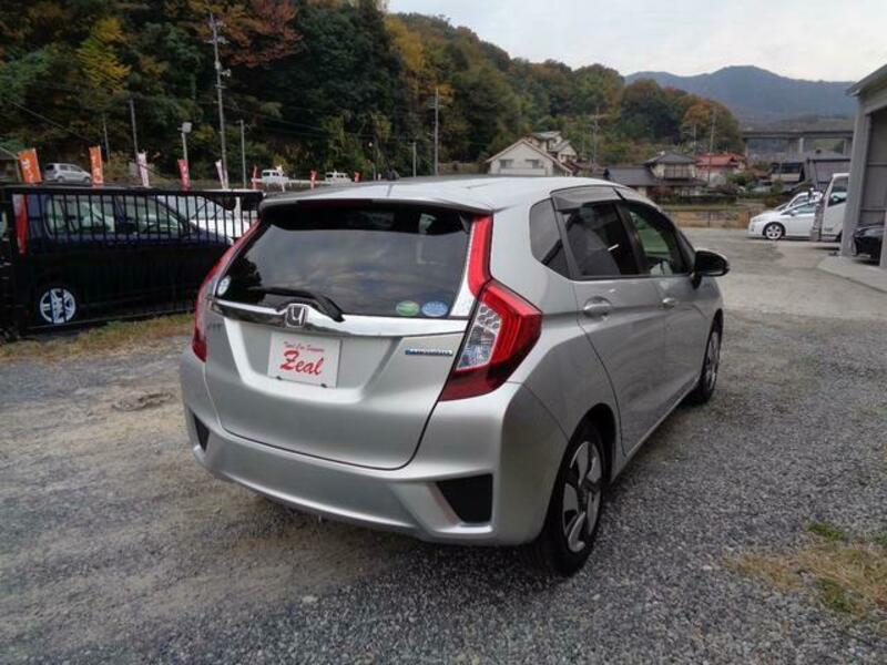 FIT HYBRID