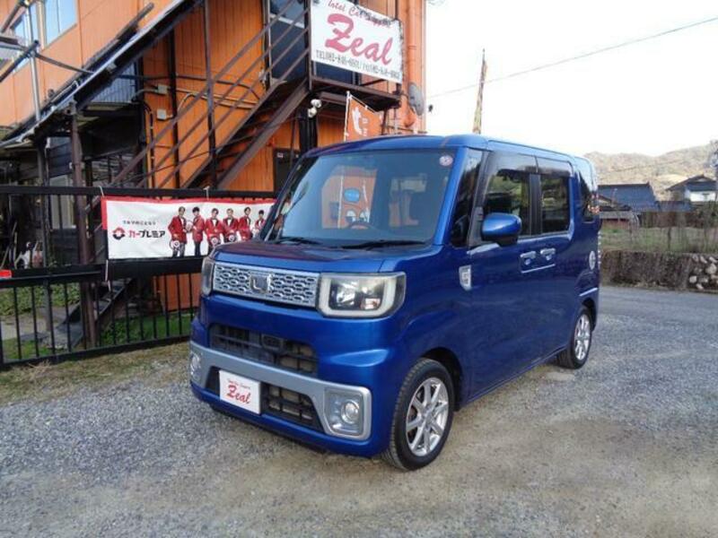 DAIHATSU WAKE