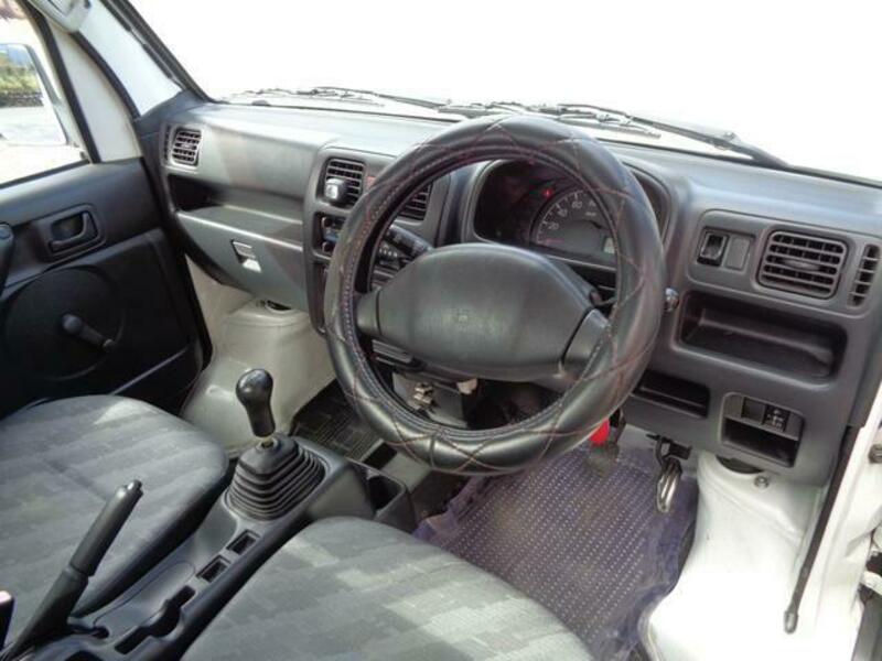 CARRY TRUCK