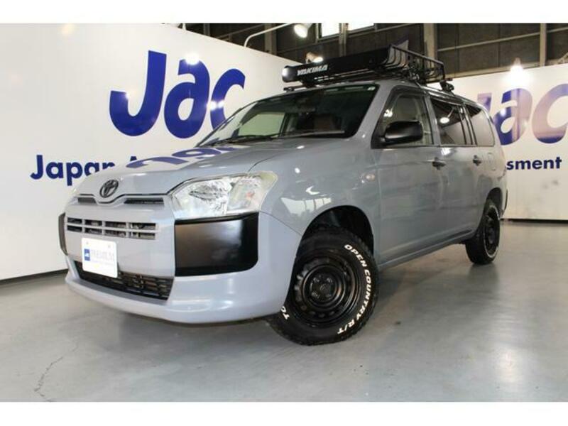 TOYOTA SUCCEED