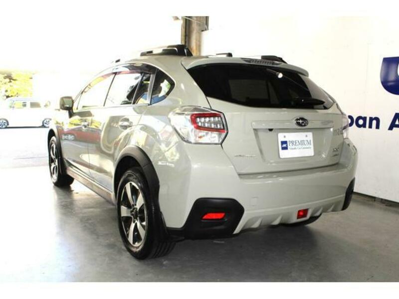 XV HYBRID