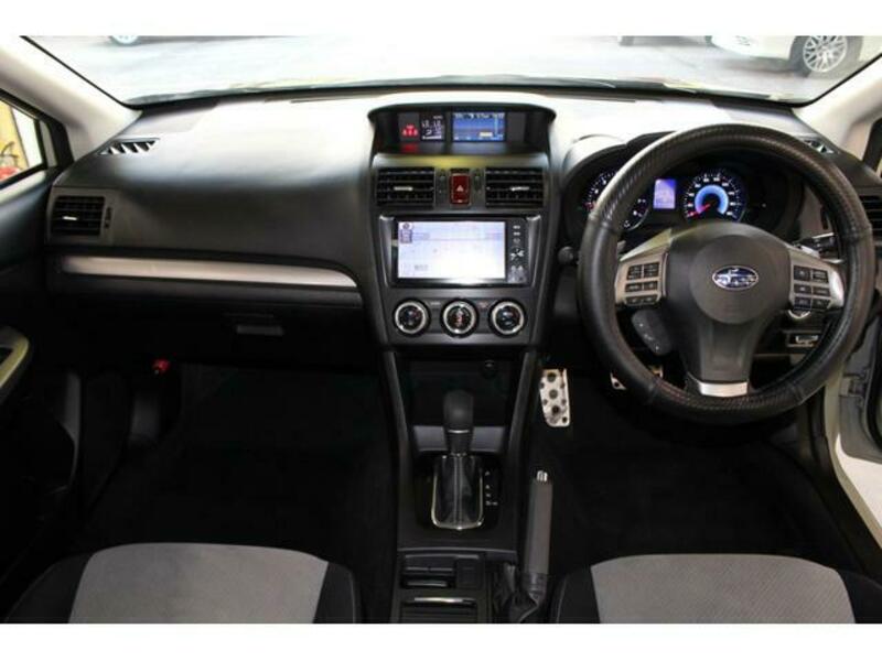 XV HYBRID