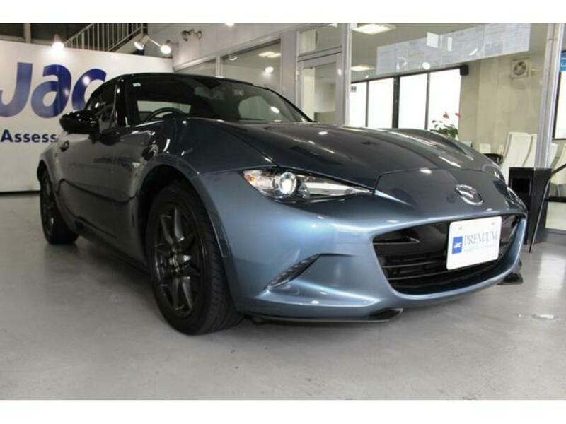 ROADSTER