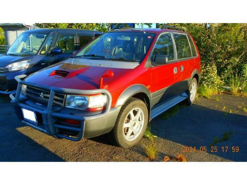 MITSUBISHI RVR