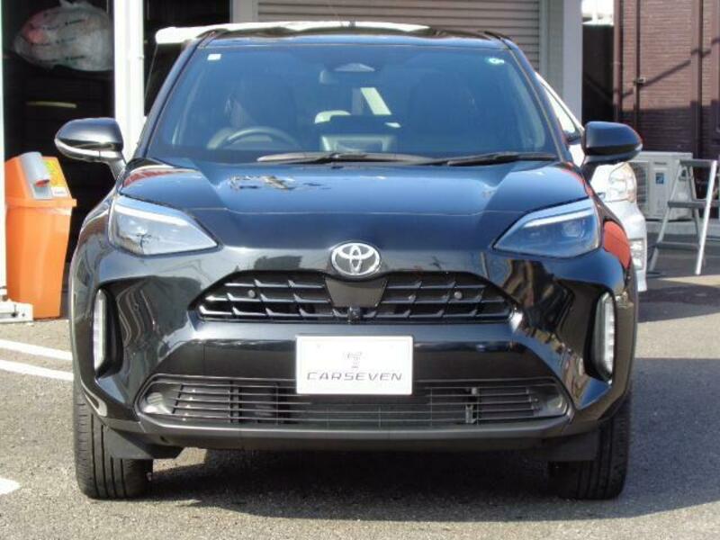 YARIS CROSS