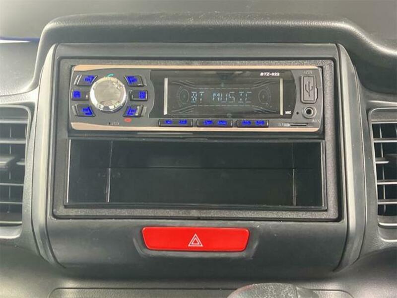 N BOX