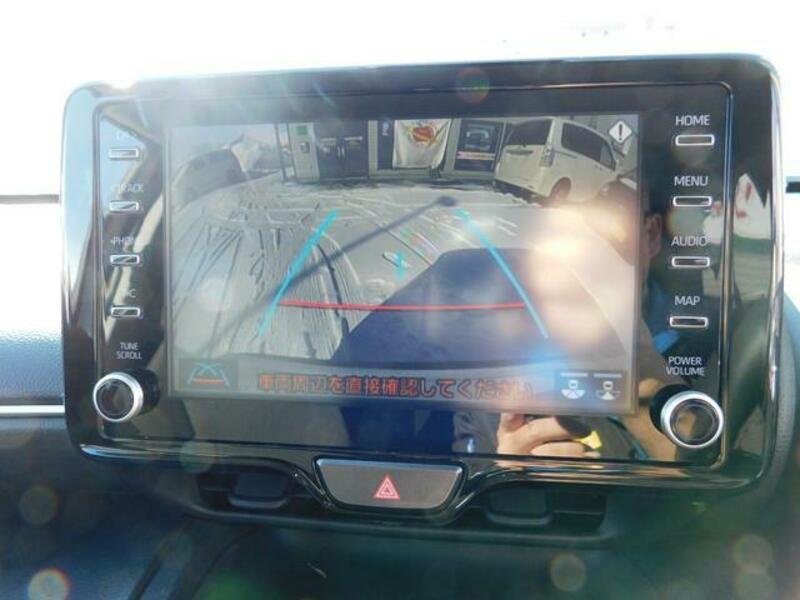 YARIS CROSS