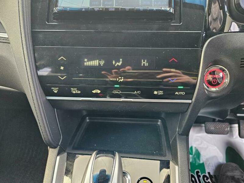 SHUTTLE