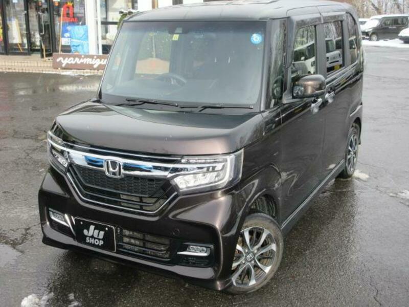 N BOX CUSTOM